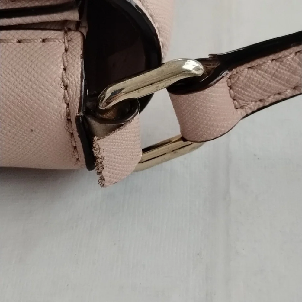 Kate Spade Baby Pink Safiano Leather Crossbody Bag *flaw - Picture 10 of 10